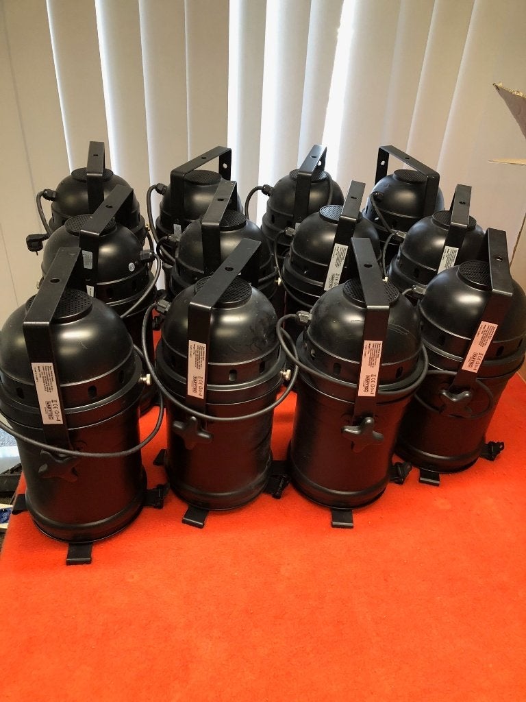 12 x PAR 64 long zwart varytec 500 Watt, Muziek en Instrumenten, Licht en Laser, Gebruikt, Licht, Ophalen of Verzenden