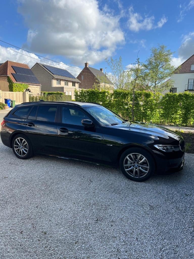 BMW 330e Touring – 06/2022 – 60k km – 1e eigenaar - Topstaat, Auto's, BMW, Automaat, Euro 6, 4 cilinders, Zwart
