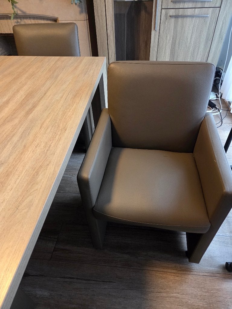 Eetkamer met stoelen, Huis en Inrichting, Ophalen, Gebruikt, 4 tot 6 stoelen