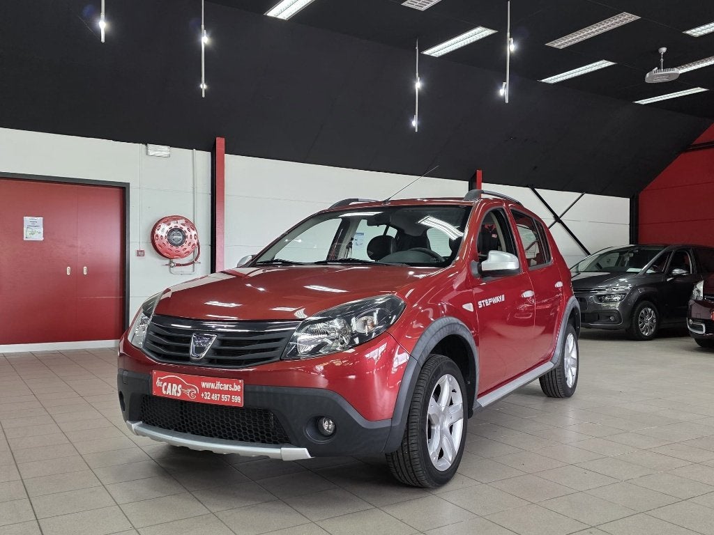 Sandero Stepway 1.6i Stepway**59600KM'S**AIRCO**1.EIG.**, Auto's, Dacia, Voorwielaandrijving, Euro 5, Stof, Zwart