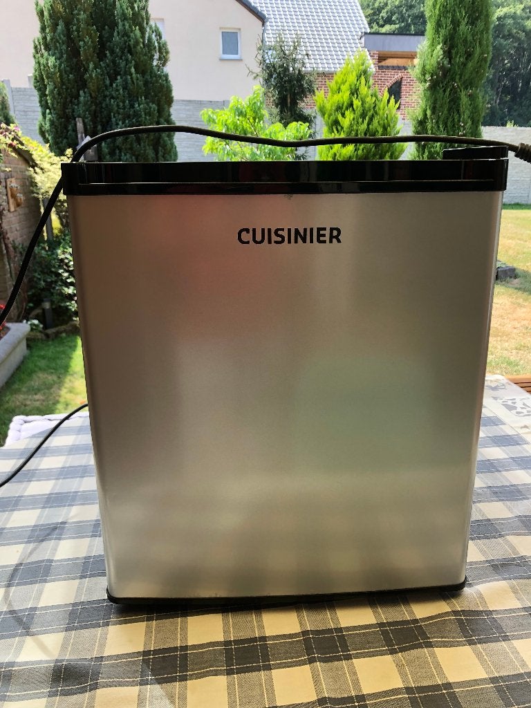 Frigo compact, Enlèvement