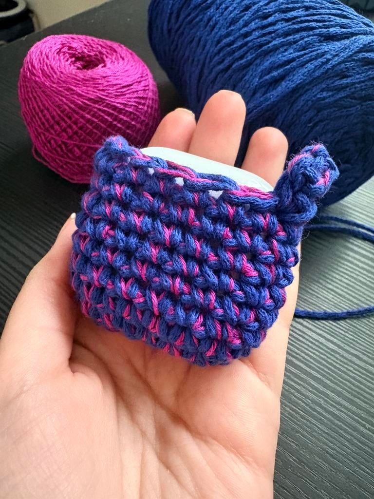 Airpods cover, Hobby en Vrije tijd, Breien en Haken, Ophalen of Verzenden, Zo goed als nieuw