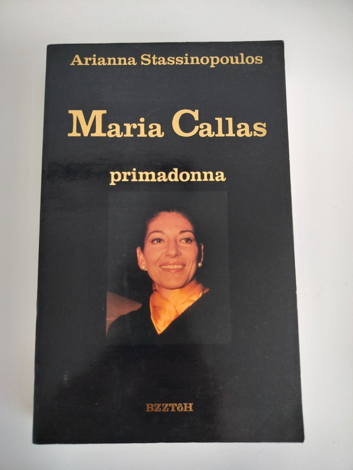 Maria Callas primadonna, Enlèvement ou Envoi