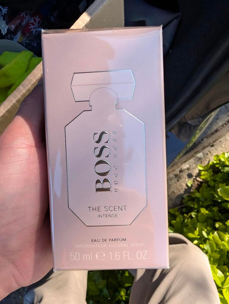 Hugo Boss The Scent intense eau de parfum 50ml, Enlèvement