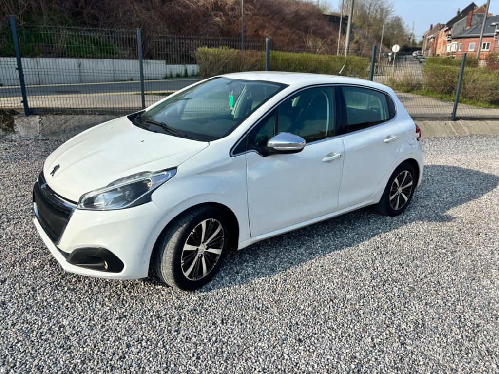 ALLURE UIT 2008, Particulier, Apple Carplay, Te koop