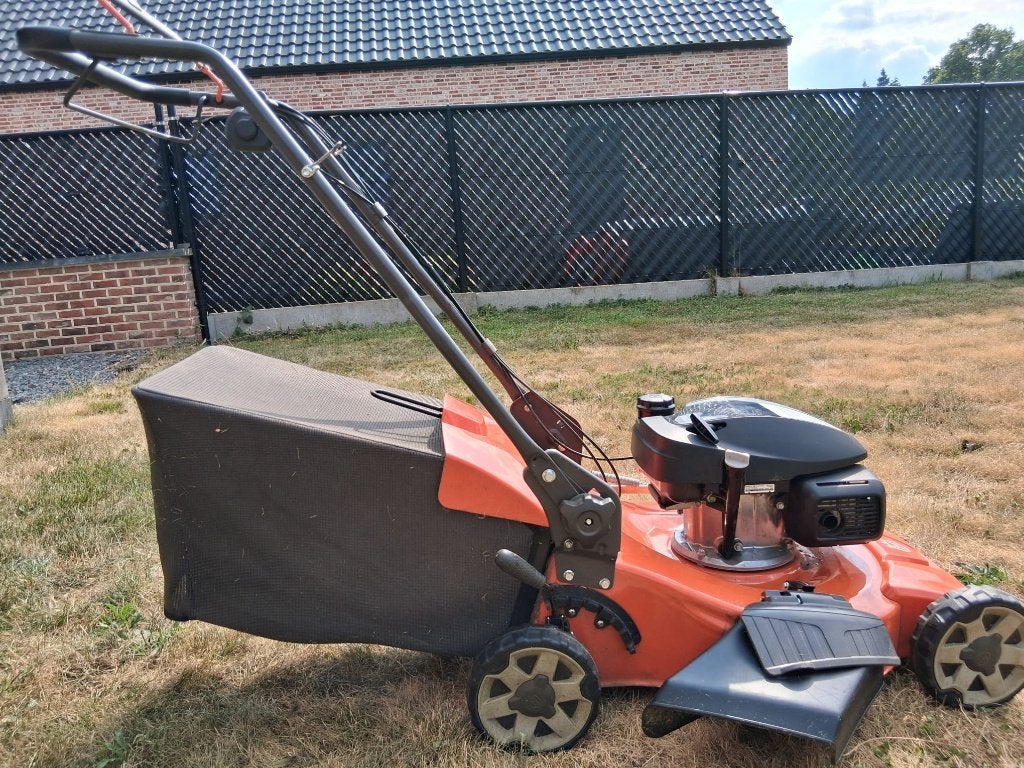 grasmaaier, Jardin & Terrasse, Tondeuses à gazon, Utilisé, Tondeuses à gazon à essence, 50 cm ou plus, Tondeuse rotative, Fonction de mulching