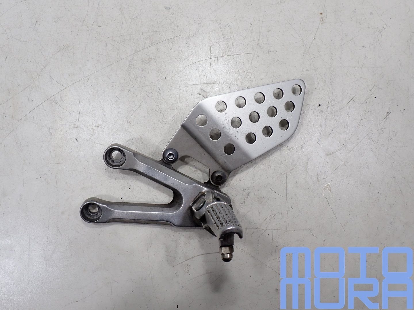 Honda CBR 1000 RR 2004 - 2007 voetsteun links schetsplaat li, Motoren, Gebruikt, -, -, Ophalen of Verzenden