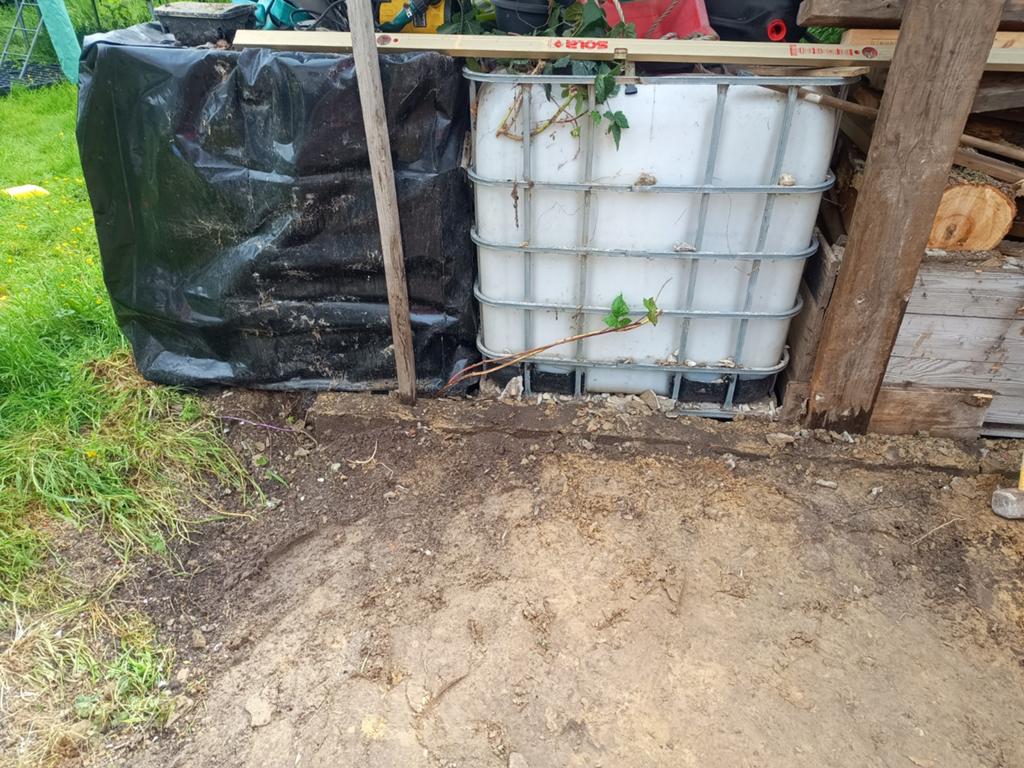 2 Ibc vaten 1000l op plastiek palet, Tuin en Terras, Ophalen