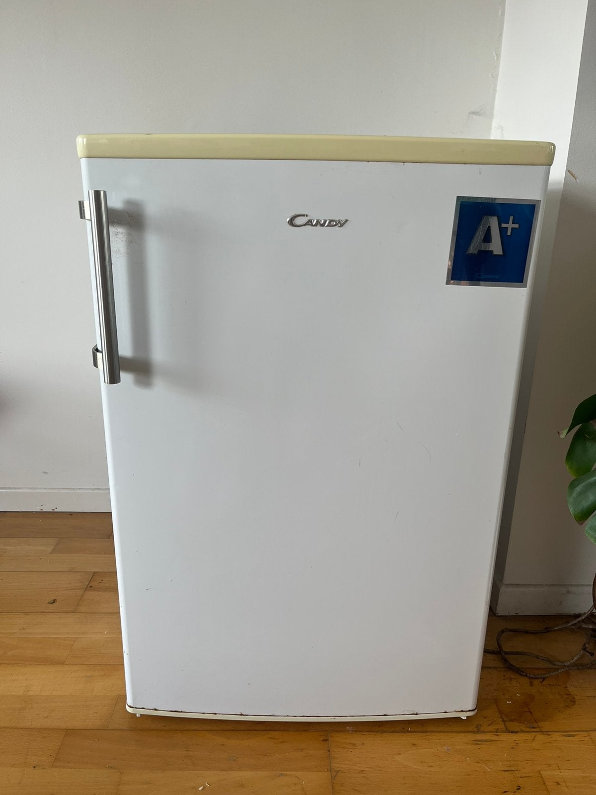 Koelkast, Elektronische apparatuur, Ophalen, Gebruikt, Met vriesvak, Energieklasse A of zuiniger