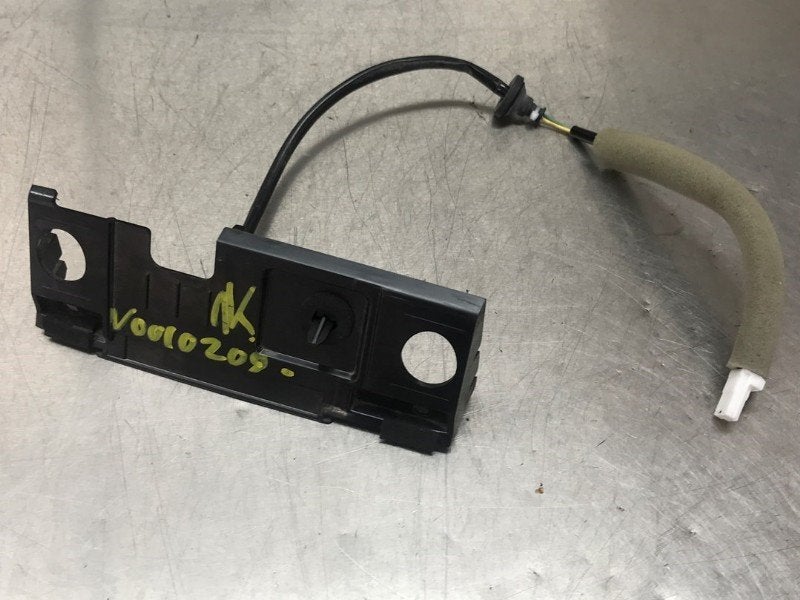 COMMUTATEUR OUVERTURE DE COFFRE Micra (K14) (|9822K3|), Autos : Pièces & Accessoires, Germany@nissan-services.eu, Kronenweg 38
50389  Wesseling, DE