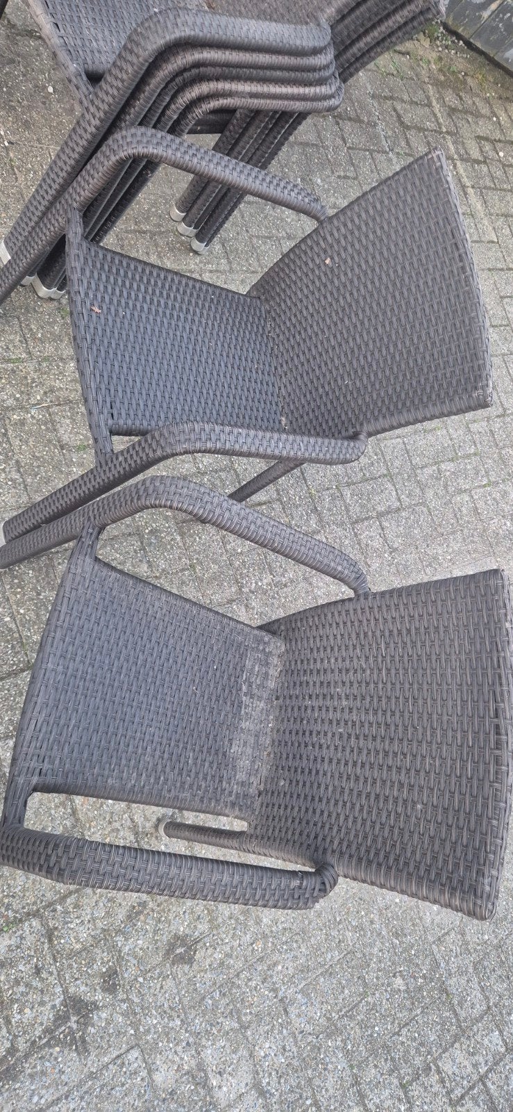 7 terras / tuinstoelen, Ophalen