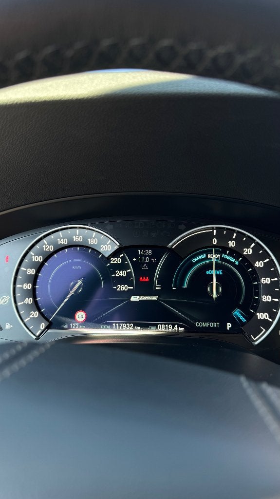 530e hybride 2018 118 200 km, Cuir, Noir, 5 portes, Automatique