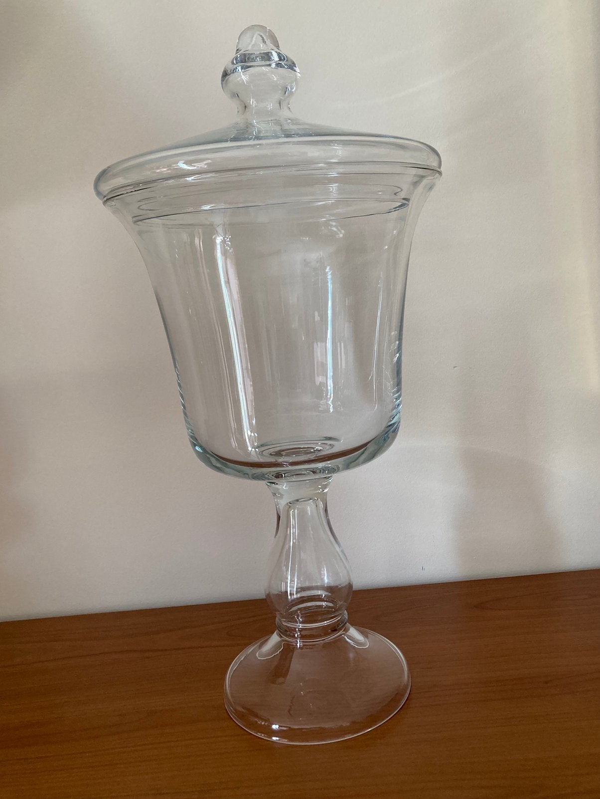 Grote glazen pot op voet met deksel, Ophalen, Zo goed als nieuw, Met deksel