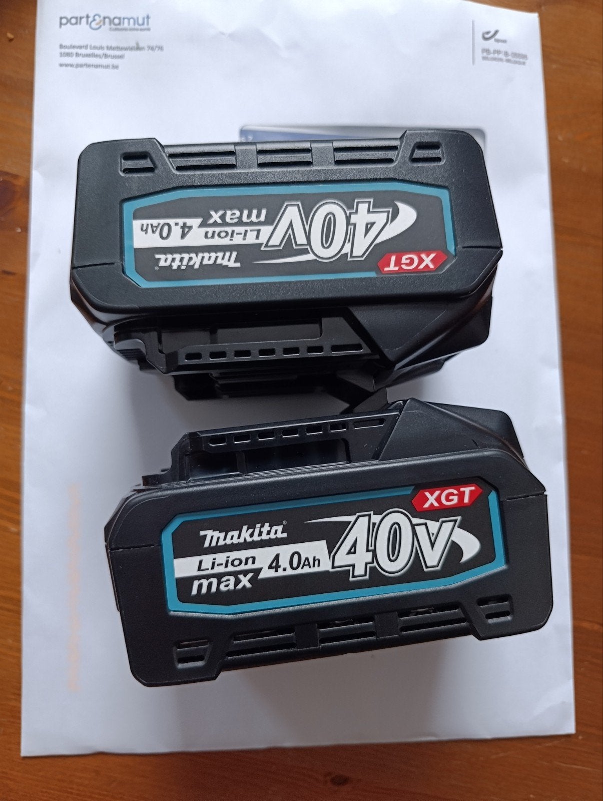 Makita XGT 40V 4ah (2batteries), Enlèvement ou Envoi
