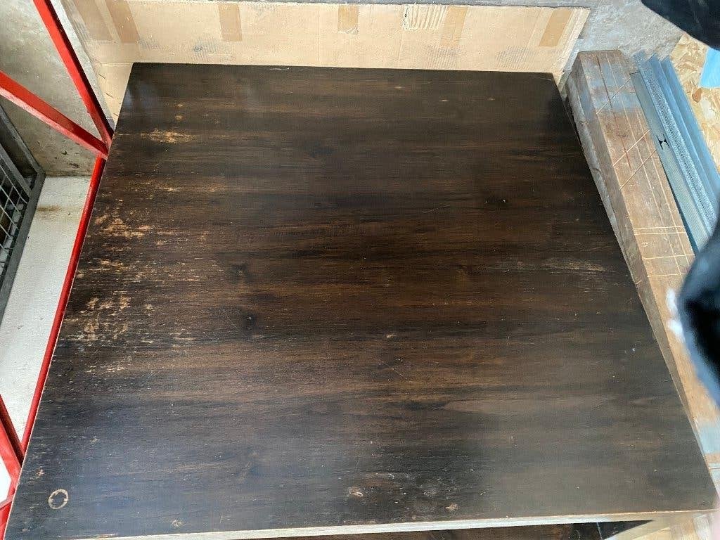 Table basse en chêne massif 120*120cm, Maison & Meubles, 100 à 150 cm, Klassiek, 100 à 150 cm, Enlèvement