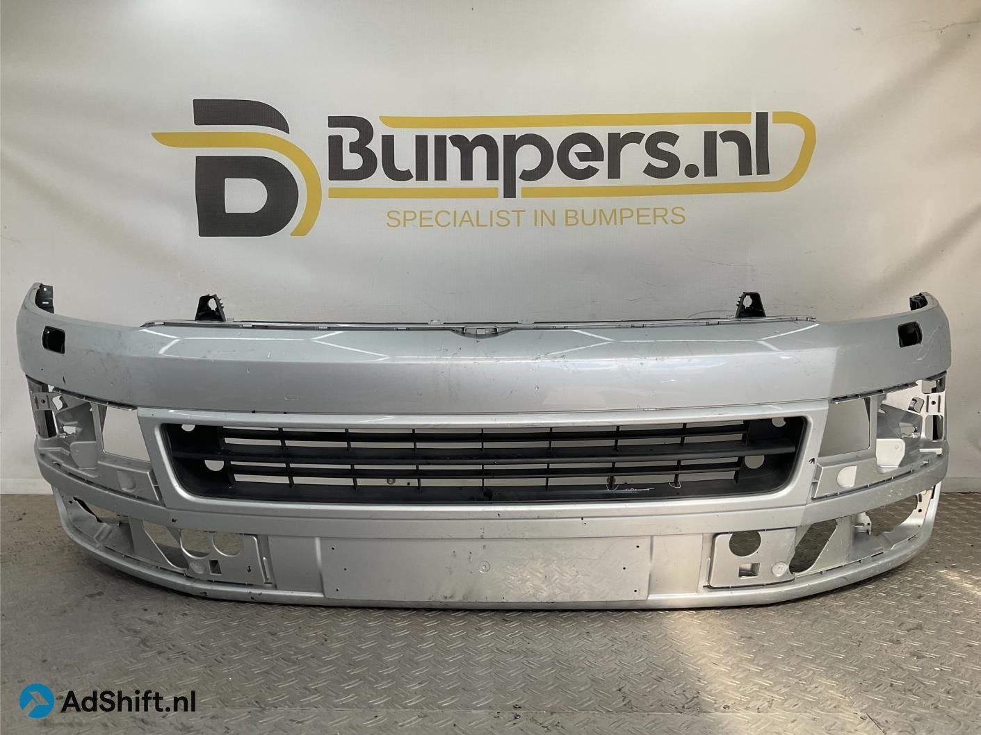 BUMPER VOLKSWAGEN TRANSPORTER T5 T6 2010-2019 7E5807221 VOOR, Bumper