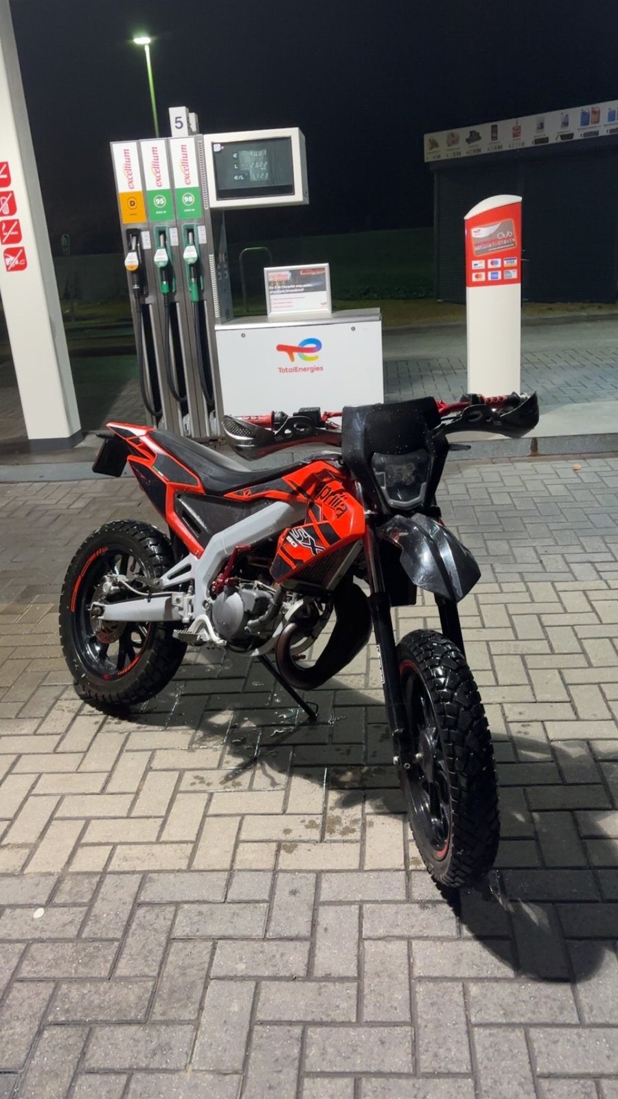 Aprilia sx50 2018, Fietsen en Brommers, Brommers | Derbi, Gebruikt, Klasse B (45 km/u), Ophalen