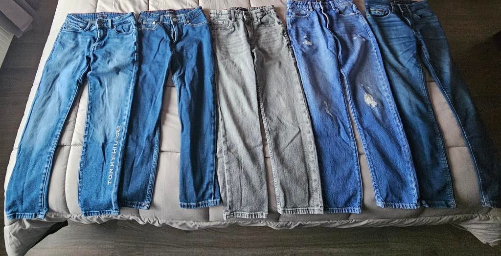 Lot de 5 jeans Tommy Hilfiger taille 140 très peu utilisé, Enlèvement