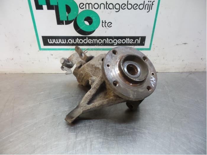 Fusee rechts-voor van een Peugeot Partner (Partner 02-), Gebruikt, -, -, Ophalen of Verzenden