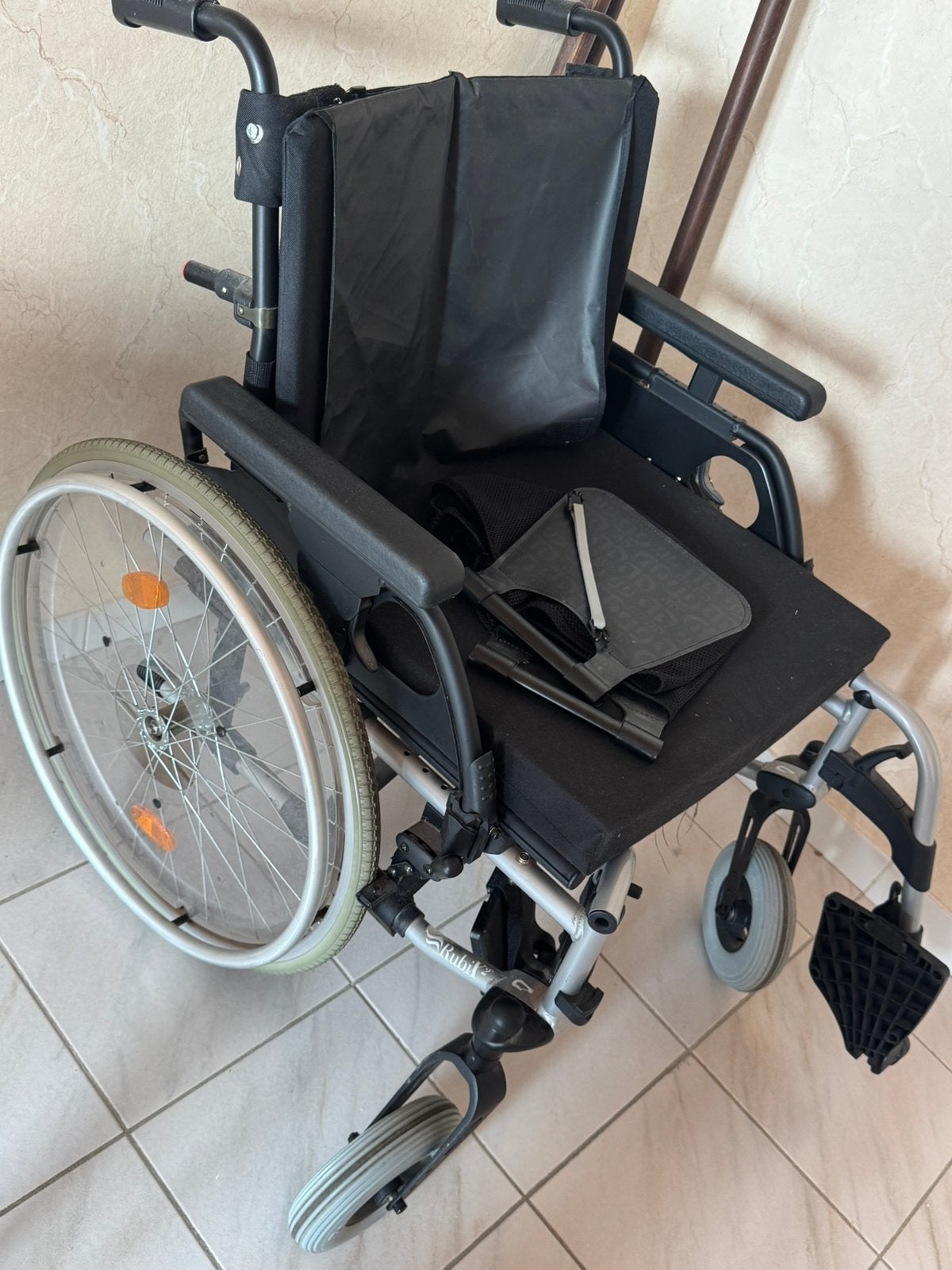 Breezy Rubi X2, Enlèvement, Pliant, Comme neuf, Fauteuil roulant manuel