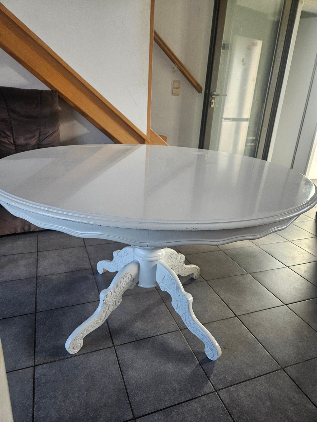 witte ronde tafel, Ophalen, Moderne / simple, Rond, Zo goed als nieuw