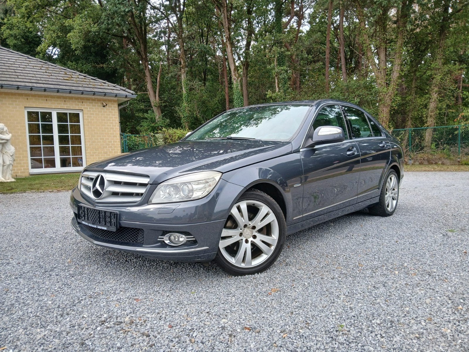 MERCEDES C200 AUTOMAAT / XENON / PDC / LEDER, Auto's, 4 deurs, Achterwielaandrijving, Zwart, 4 cilinders