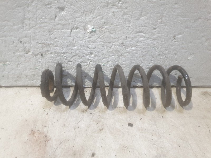 RESSORT DE SUSPENSION ARRIERE Mercedes-Benz A (W168), Autos : Pièces & Accessoires, Suspension & Châssis, Mercedes-Benz, Utilisé