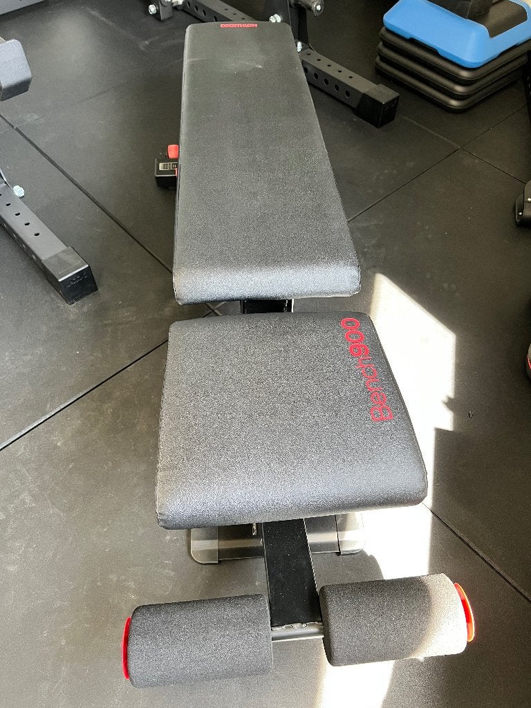 Trainings bench, Sport en Fitness, Fitnessmaterialen, Ophalen, Zo goed als nieuw, Benen, Fitnessbank