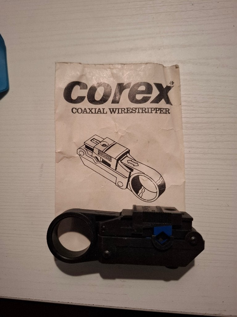 coupe cables coax, Enlèvement