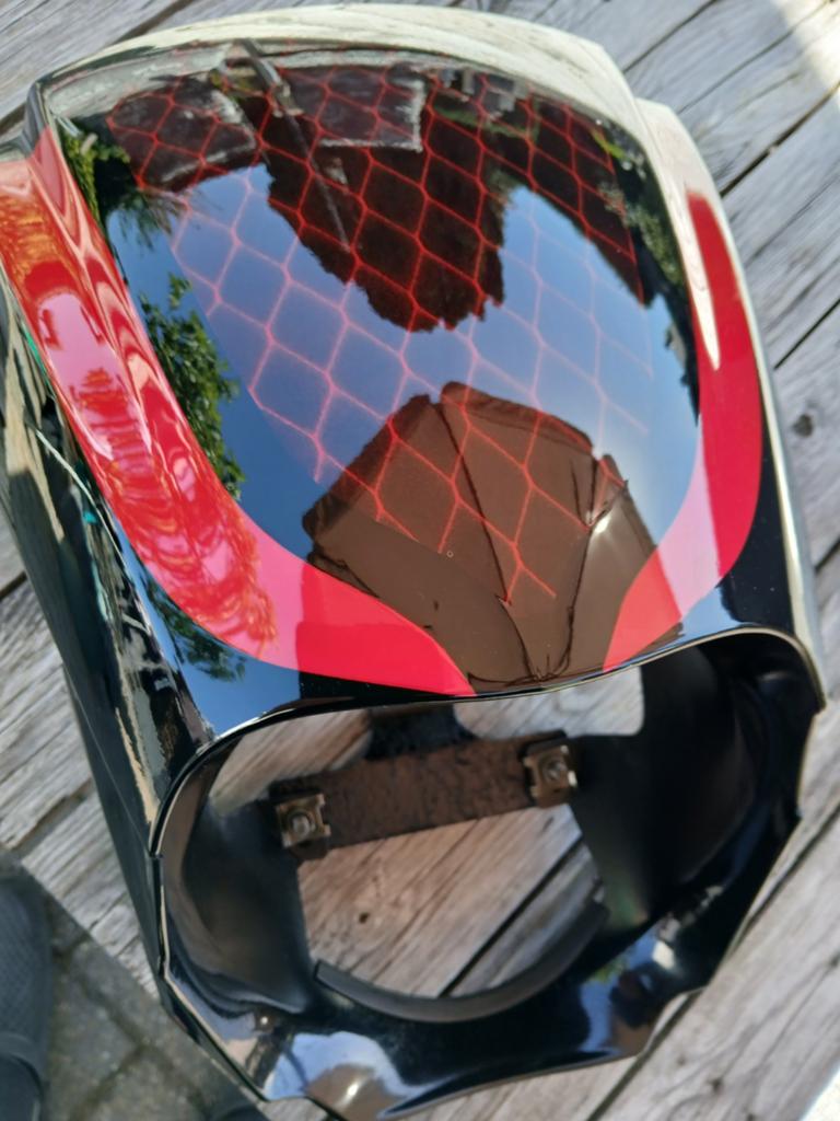 M8 2018-2024 breakout custom fairing, Enlèvement ou Envoi