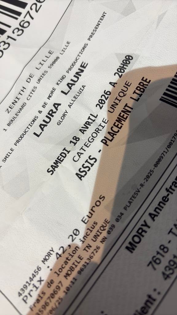 Spectacle laura laune lille 18/04/2026, Tickets & Billets, Deux personnes