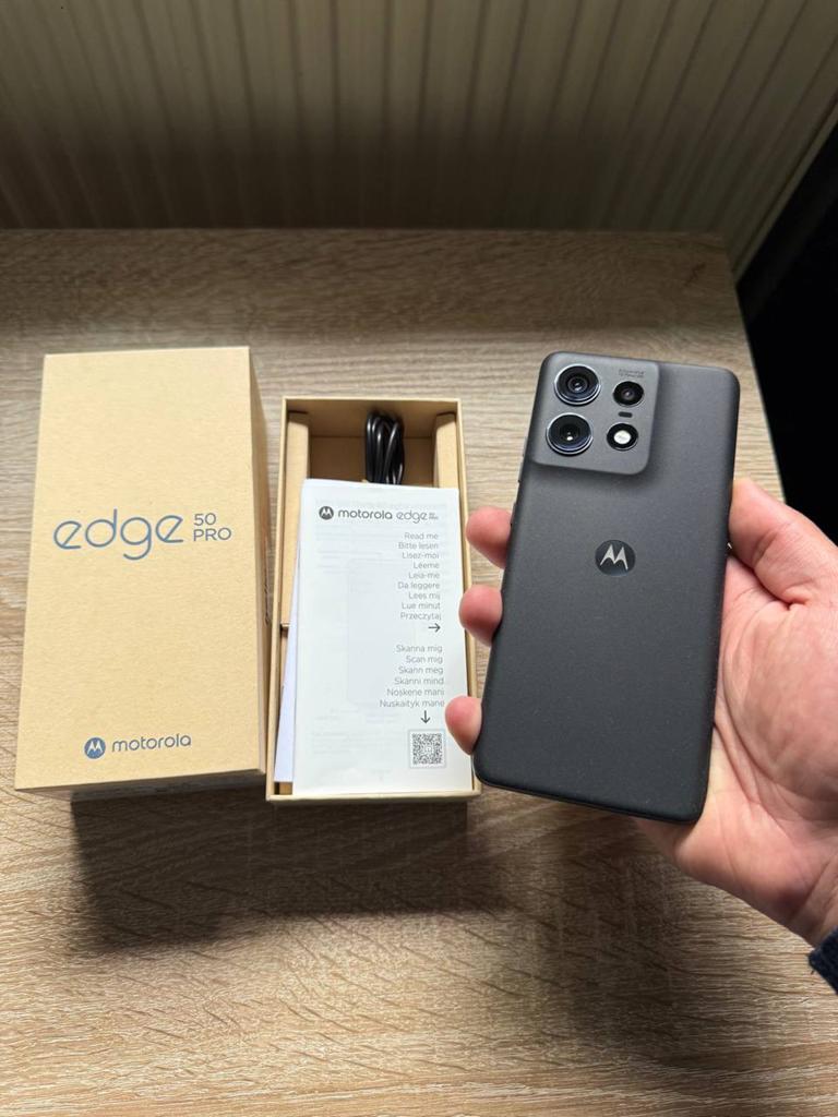 Motorola Edge 50 Pro 12/512gb comme neuf, Enlèvement, Comme neuf