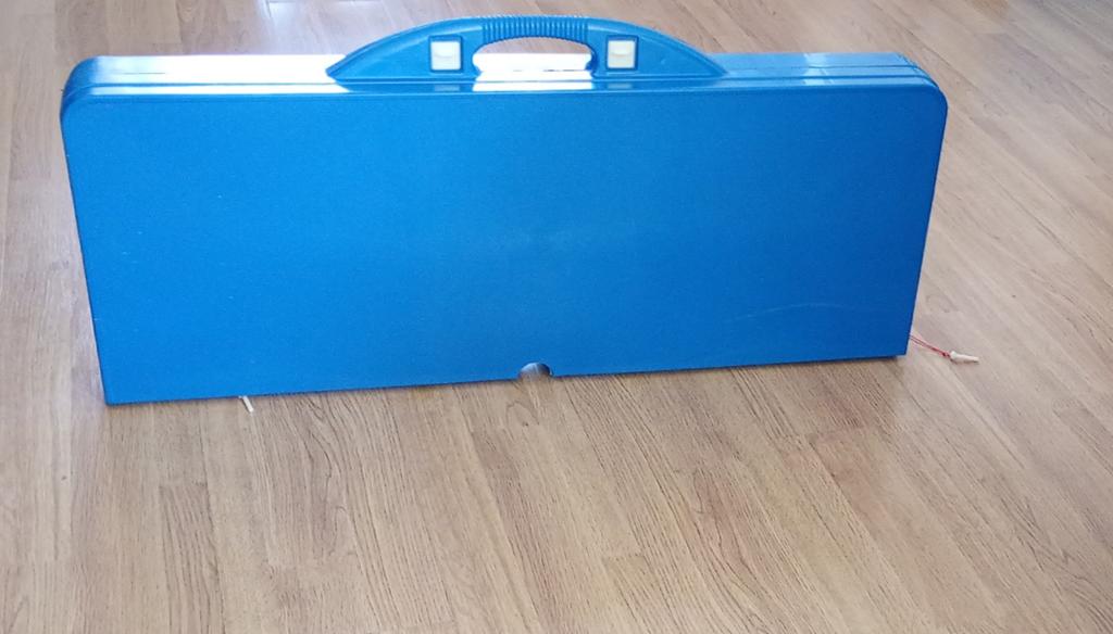 Handige opvouwbare campingtafel in het blauw, compleet met v, Ophalen