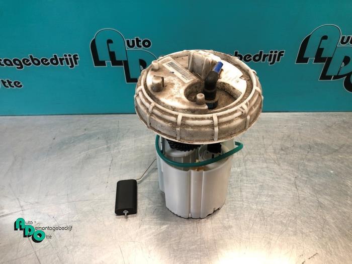 Pompe carburant électrique d'un Opel Corsa (Corsa D 07-), -, Opel, 3 mois de garantie, Utilisé