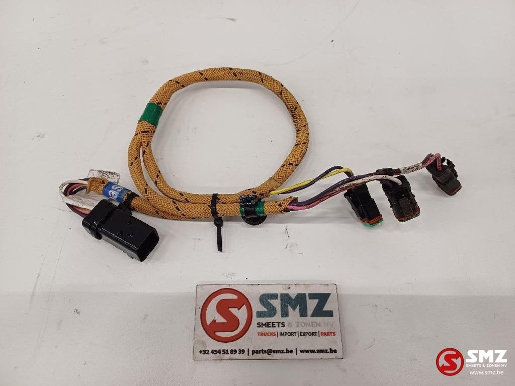 Wire harness solenoid Caterpillar, Articles professionnels, Machines & Construction | Pièces