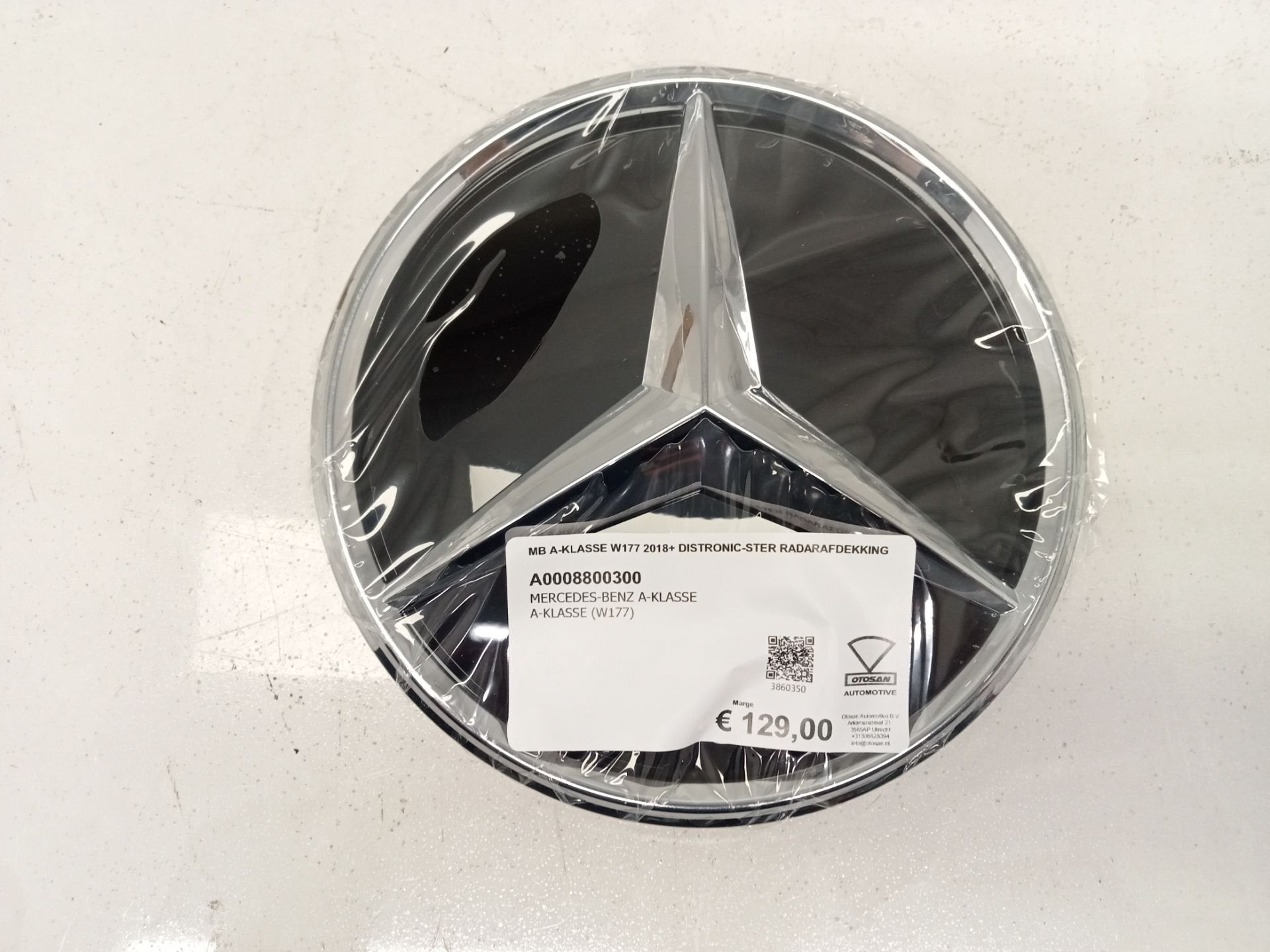 MB A-Klasse W177 2018+ Distronic-ster Radarafdekking a000880, Gebruikt, Mercedes-Benz AG, Mercedes-Benz, Mercedesstrasse 120
70372  Stuttgart, DE