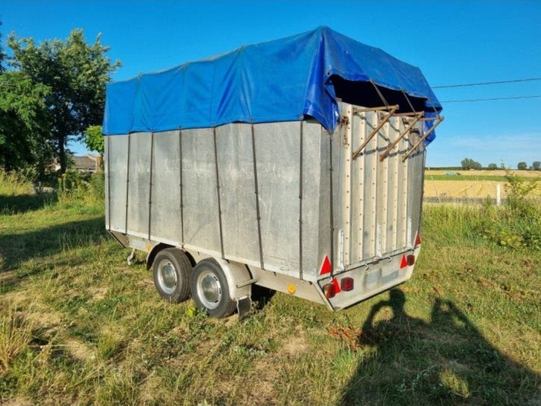 Dubbelas aanhangwagen, Enlèvement