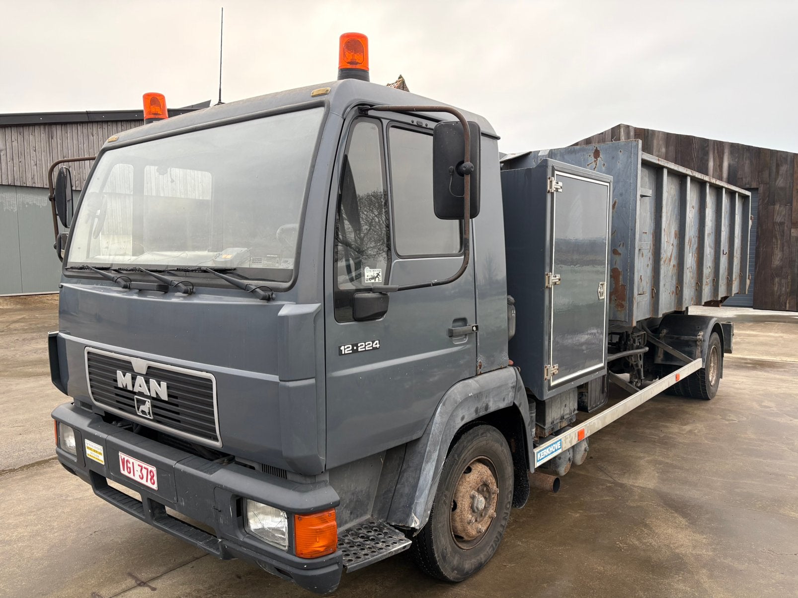 Containervrachtwagen MAN 12ton, Auto's, Vrachtwagens, MAN, Particulier, Te koop, Handgeschakeld