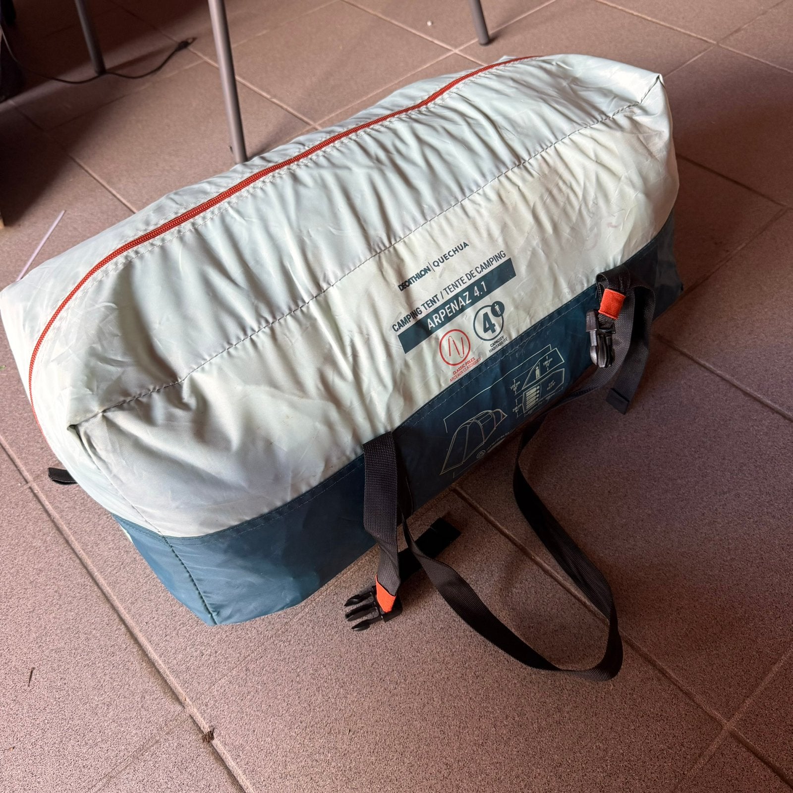 Quechua Arpenaz 4.1 Tent – Nieuw en ongebruikt, Ophalen, Zo goed als nieuw