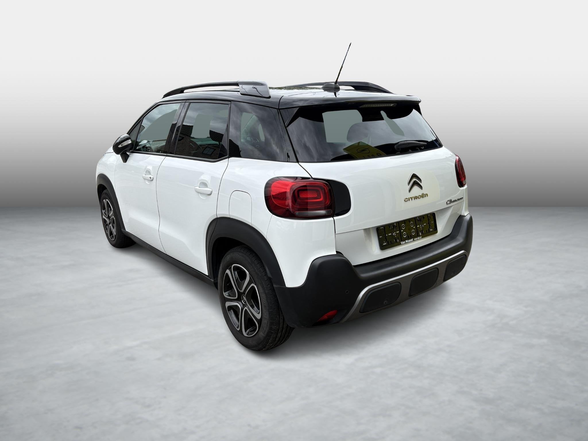 Citroën C3 Aircross 1.2 PureTech 82 MAN Feel, Auto's, Citroën, Stof, Wit, Bedrijf, 3 cilinders