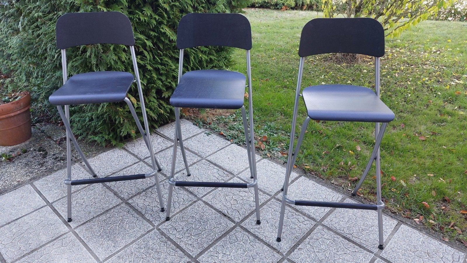 Ikea, lot de 3 tabourets de bar pliables modèle Franklin, 3 tabourets, Enlèvement, Bois, Pivotant