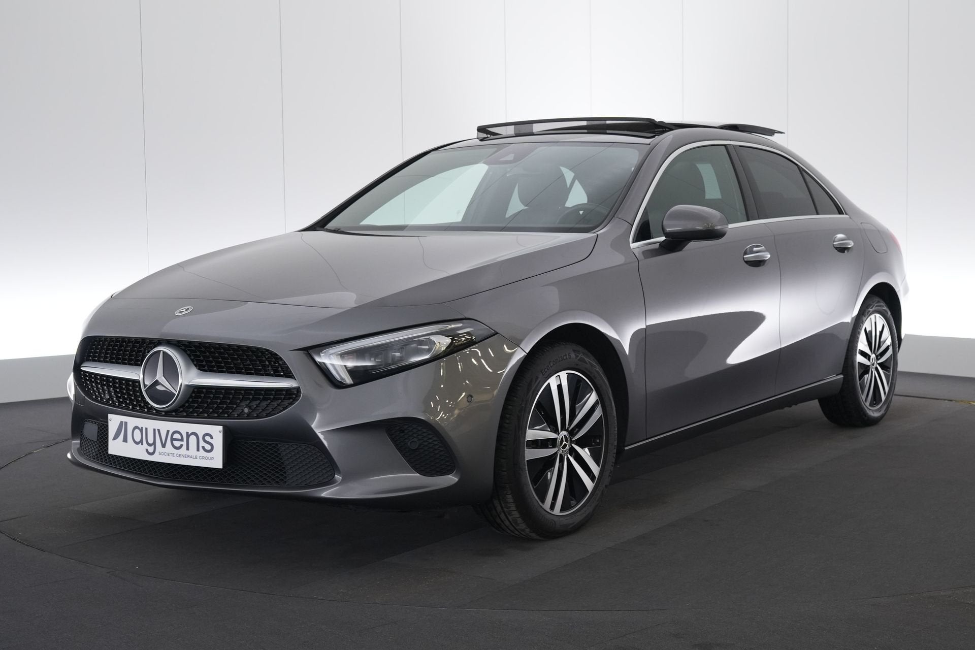 (2CHF940) MERCEDES-BENZ A-CLASS LIMOUSINE, Auto's, 4 deurs, https://public.car-pass.be/vhr/6de3c558-b7e4-4f35-b19d-b4df286a9701