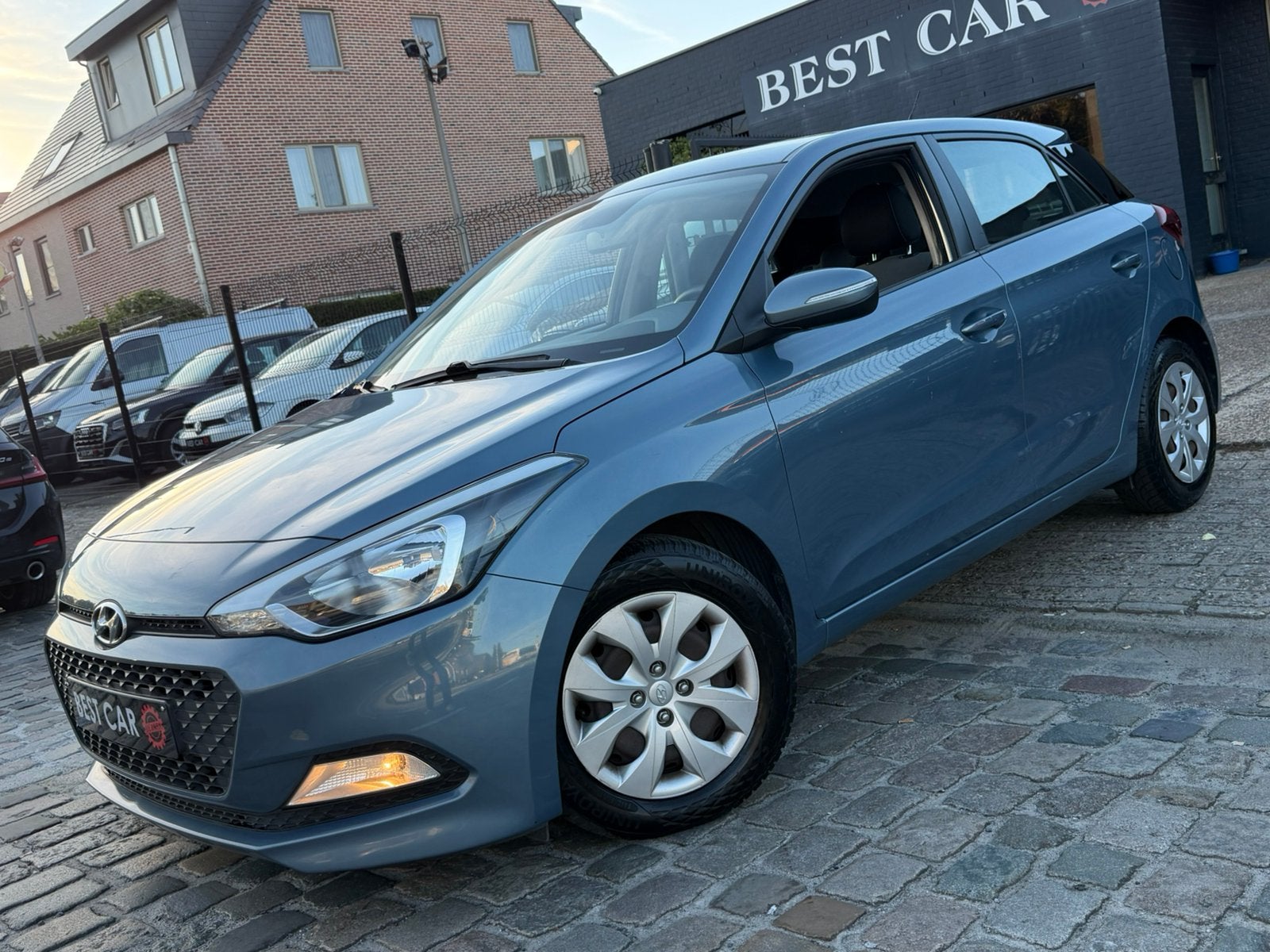 Hyundai I20 1.2i * Euro6b * Garantie, Auto's, Stof, 4 cilinders, Blauw, Bedrijf