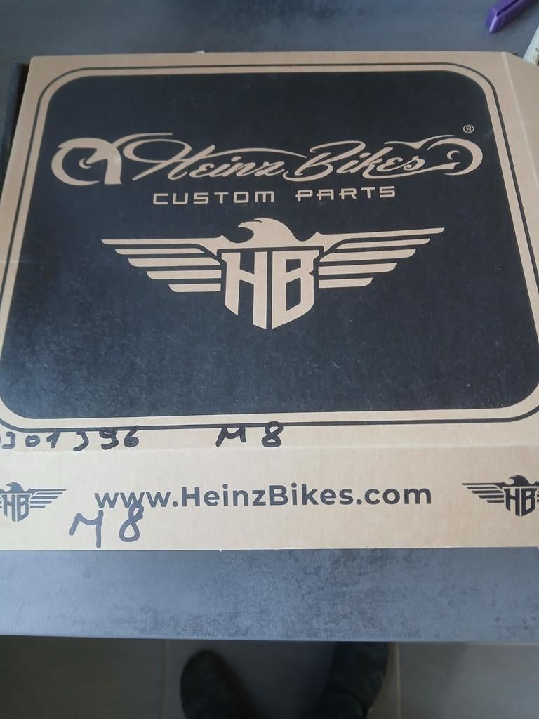 Support plaque lateral pour harley, Ophalen