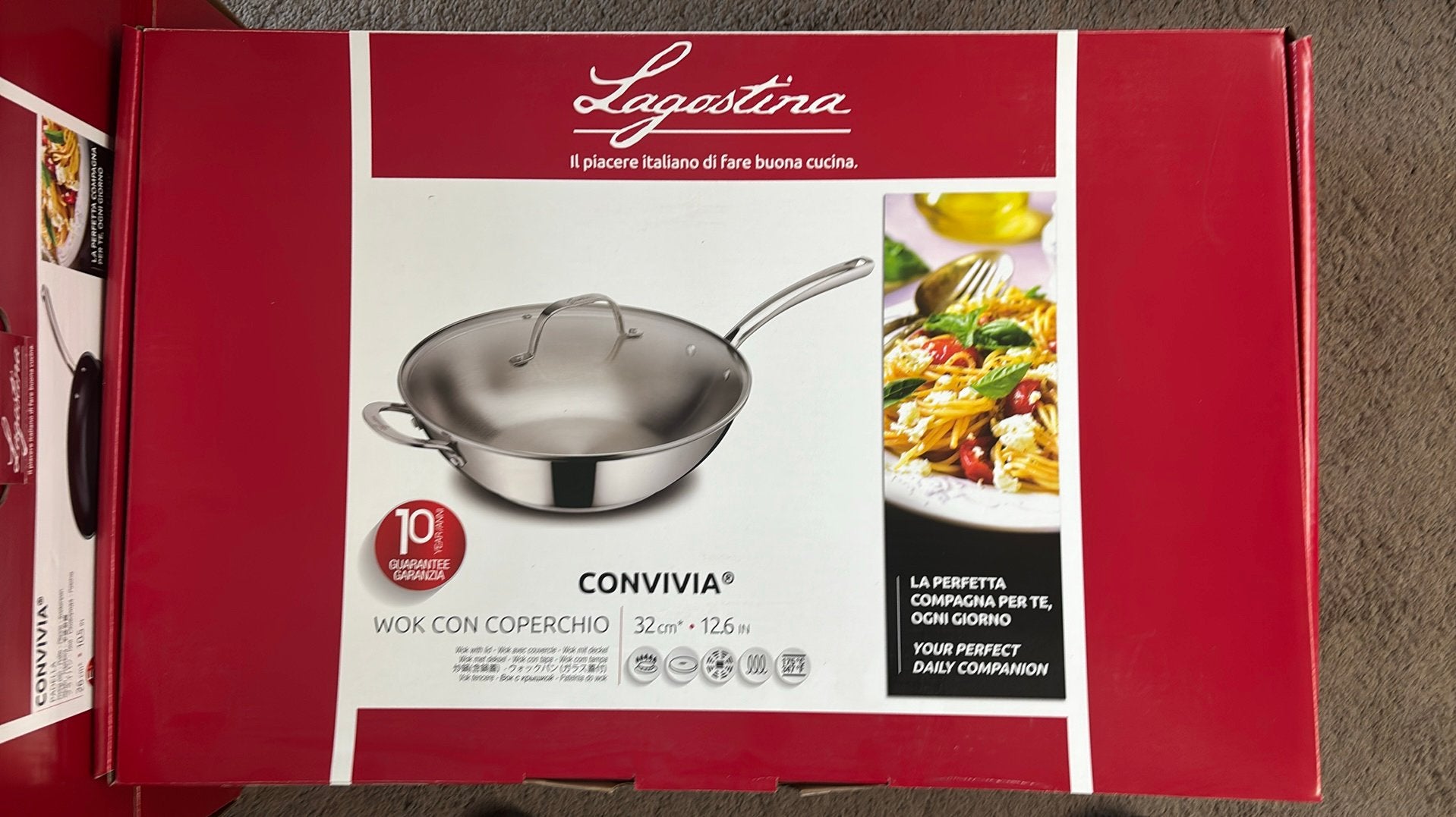 Lagostina wokpan met deksel 32 cm, Huis en Inrichting, Keuken | Potten en Pannen, Ophalen, Nieuw, Aluminium, Wok