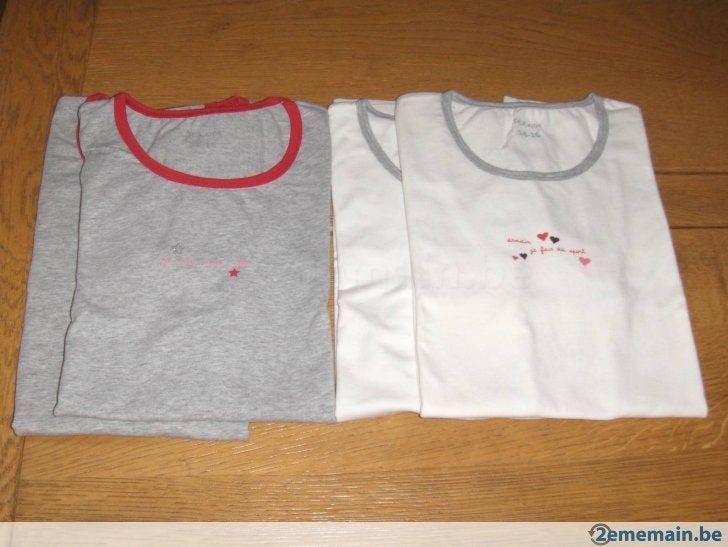 T-shirts neuf jamais portés taille 14/16 ans(lot de 4), Vêtements | Femmes, Enlèvement ou Envoi, Neuf