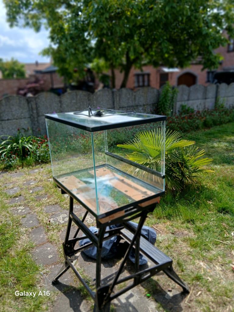 Iemand intressen in terrarium, Ophalen, Gebruikt, Overige typen