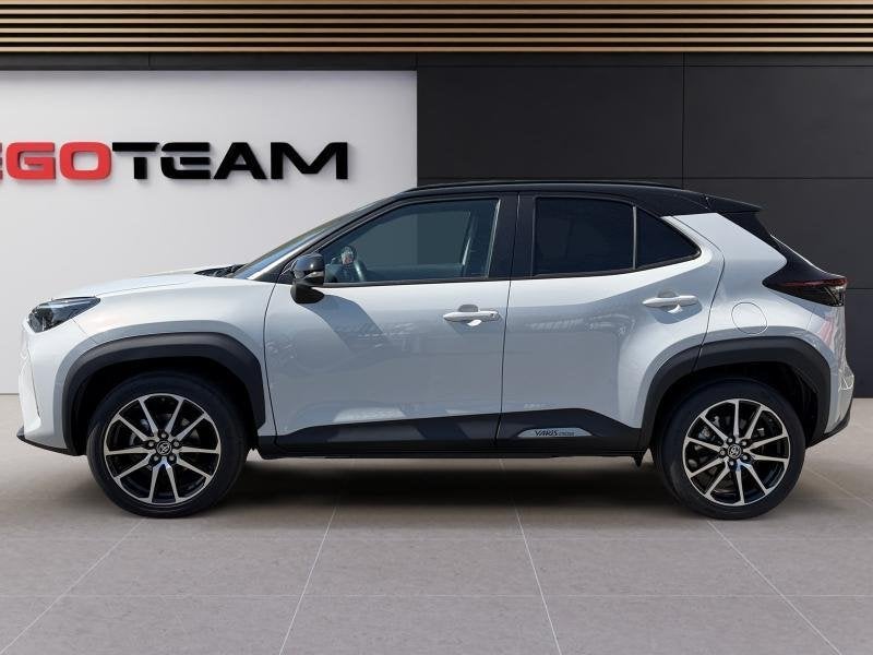 Toyota Yaris Cross GR SPORT, Euro 6, https://public.car-pass.be/vhr/973f2a15-b45b-4274-b348-935cc26c7e38, Noir, 5 portes