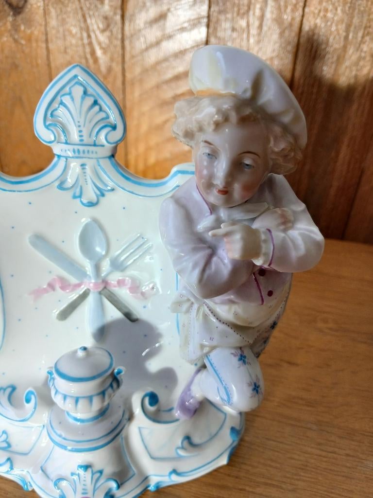 Statue vintage en porcelaine déposée, Antiquités & Art, Enlèvement ou Envoi