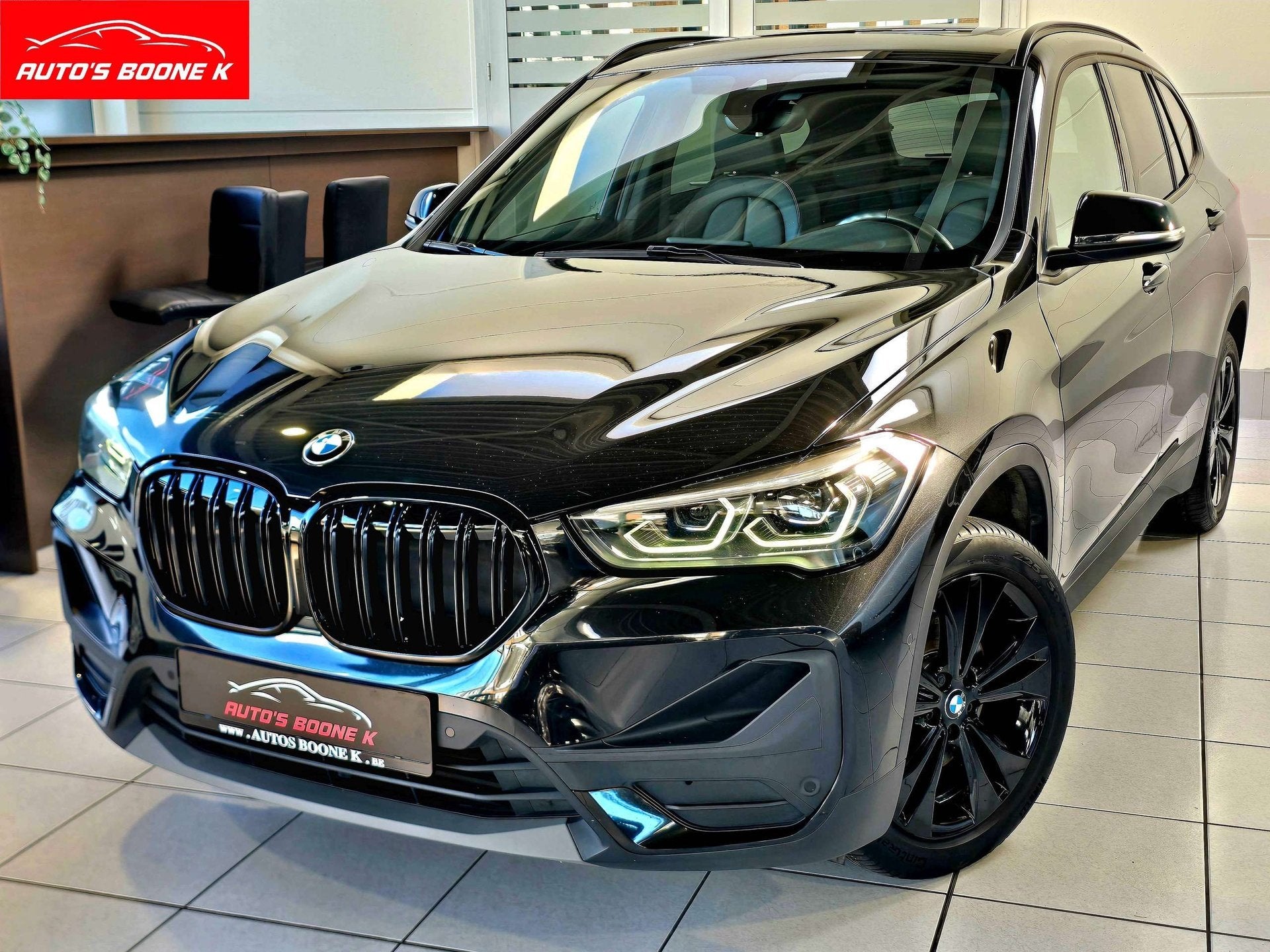 BMW X1 X1 1.5iA / Automaat / Panoramisch dak / Leder / Led l, Autos, Achat, Euro 6, Entreprise, Entretenue par le concessionnaire